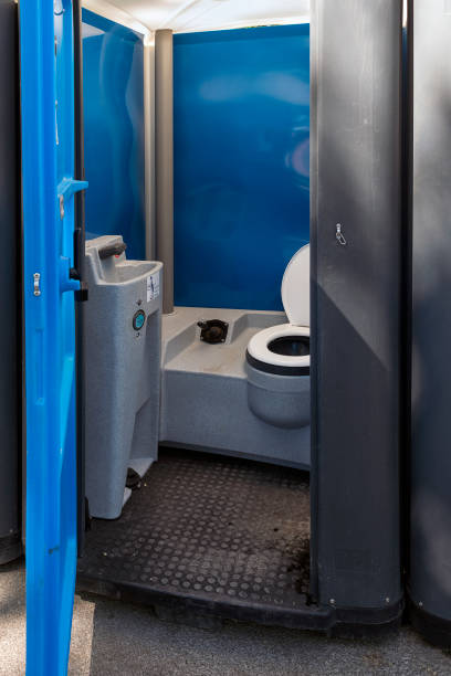 Best High-end porta potty rental  in Dundee, MI
